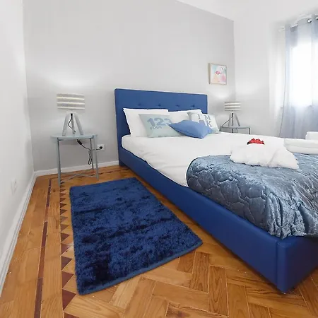 Royalty Hostel