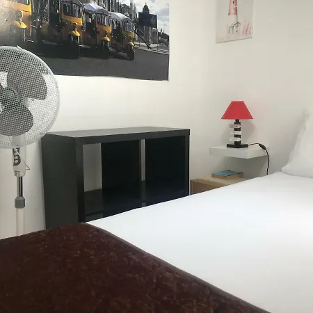 Hostel Royalty