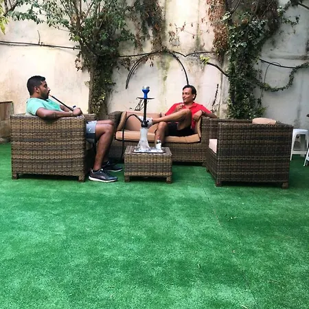 Hostel Royalty
